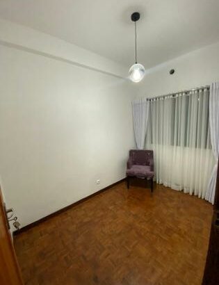 Vende se Apartamento Tipo 2+1 Próximo ao Restaurante Goa