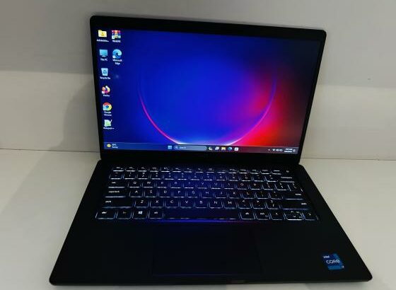 Lap Super Limpo Dell Latitude 7320 UltraBook Machine Touchscreen  Display  ,Intel Core i7-1185G7 vPro,Win 11 Pro,16 GB DDR4 SDRAM,256 GB SSD NVMe,13″