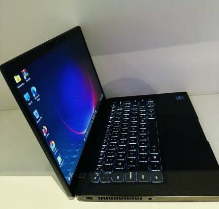 Lap Super Limpo Dell Latitude 7320 UltraBook Machine Touchscreen  Display  ,Intel Core i7-1185G7 vPro,Win 11 Pro,16 GB DDR4 SDRAM,256 GB SSD NVMe,13″