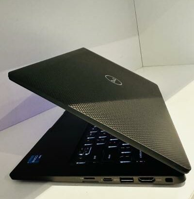 Lap Super Limpo Dell Latitude 7320 UltraBook Machine Touchscreen  Display  ,Intel Core i7-1185G7 vPro,Win 11 Pro,16 GB DDR4 SDRAM,256 GB SSD NVMe,13″