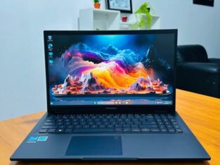 Laptop Asus Expertbook B1 i3 12th 8GB RAM 512GB SSD