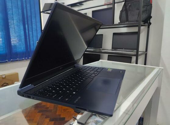 Laptop Ganer Victus By HP 15 Ryzen 7-5800H 16GB RAM 512GB SSD RTX 3050Ti 4GB