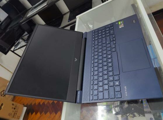 Laptop Ganer Victus By HP 15 Ryzen 7-5800H 16GB RAM 512GB SSD RTX 3050Ti 4GB