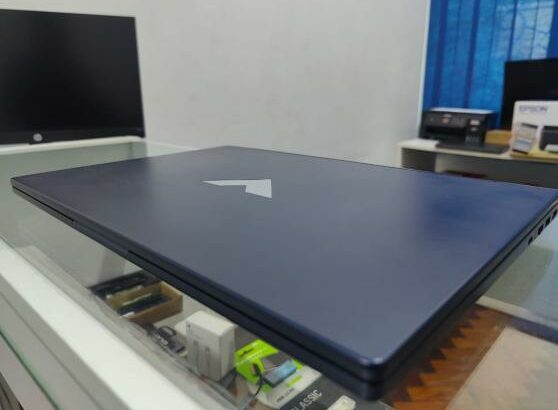 Laptop Ganer Victus By HP 15 Ryzen 7-5800H 16GB RAM 512GB SSD RTX 3050Ti 4GB