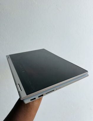 Lenovo Ideapad  Flex 5 Convertible 360 Graus 2-in-1 Touchscreen, 11th Geração ,AMD RYZEN 5. 5500U CPU @ 2.10GHz ,16 GB DDR4 SDRAM ,512 GB SSD NVMe,AMD