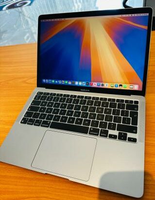 MacBook Air M1 2020 13.3 256GB SSD 8GB RAN