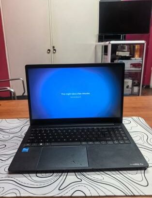 Toshiba Dynabook i3 11th 8GB RAM 256GB SSD