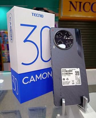 TECNO CAMON 30 256GB/8GB. NOVOS, SELADOS. J25