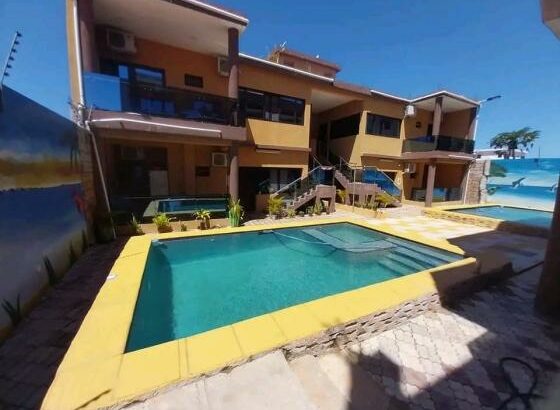 Arrenda-se Apartamento T2 luxuoso num condomínio com piscina em Mapulene, costa do sol