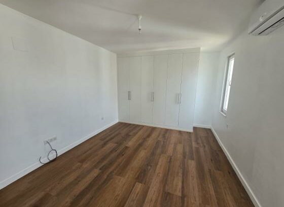 Arrenda-se Flat Tipo 3 em Laulane Condomínio