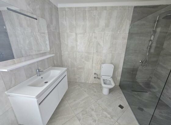 Arrenda-se Flat Tipo 3 em Laulane Condomínio