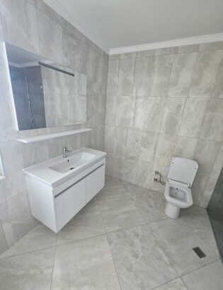 Arrenda-se Flat Tipo 3 em Laulane Condomínio