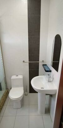 Arrenda-se Flat Tipo 4 na Malhangalene