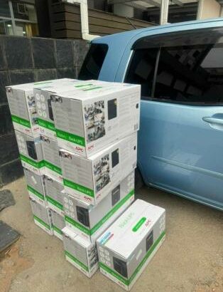 UPS APC 1000VA SELADOS