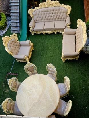 Vende-se Jogo de sofas e mesa de marmo