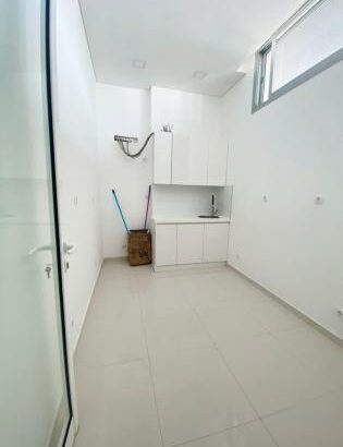 Vende-se super loja 🏬 no Condomínio Golf Residence ( Sommershild )
