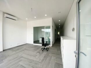 Vende-se super loja 🏬 no Condomínio Golf Residence ( Sommershild )