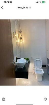 Arrenda-se AP T3 Mobilado n condomínio Beach front n Marginal