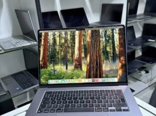 Macbook air 2024