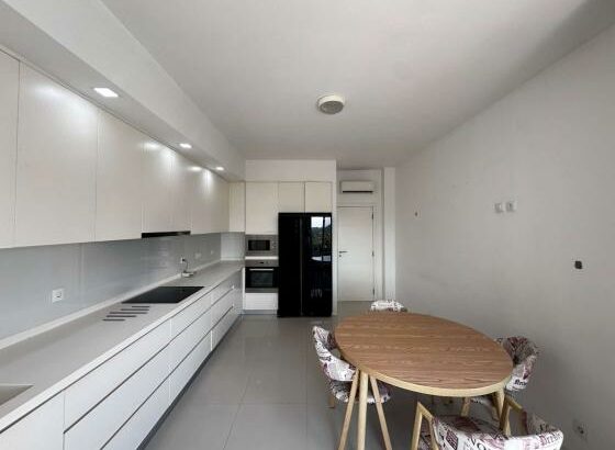 Vende-se Espaçoso Apartamento T3 3wcs moderna com piscina e ginásio no condomínio 4 life, dona alice