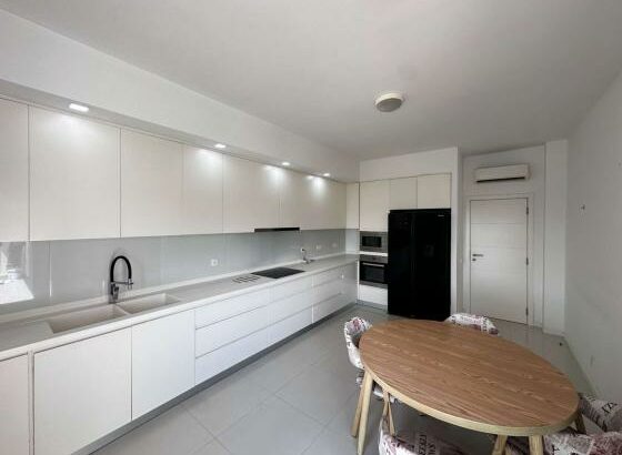 Vende-se Espaçoso Apartamento T3 3wcs moderna com piscina e ginásio no condomínio 4 life, dona alice