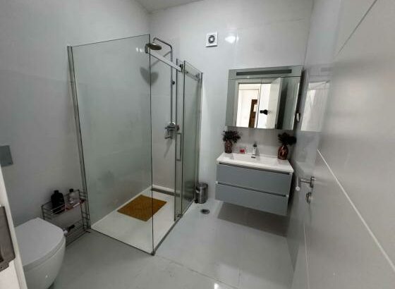 Vende-se Espaçoso Apartamento T3 3wcs moderna com piscina e ginásio no condomínio 4 life, dona alice