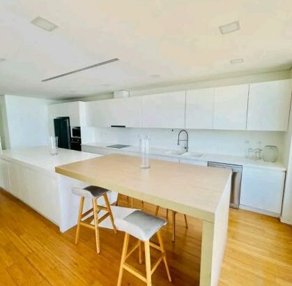 Vende-se um luxuoso apartamento tipo 4 no condomínio ZEN com 5 WCS