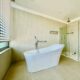 Vende-se um luxuoso apartamento tipo 4 no condomínio ZEN com 5 WCS