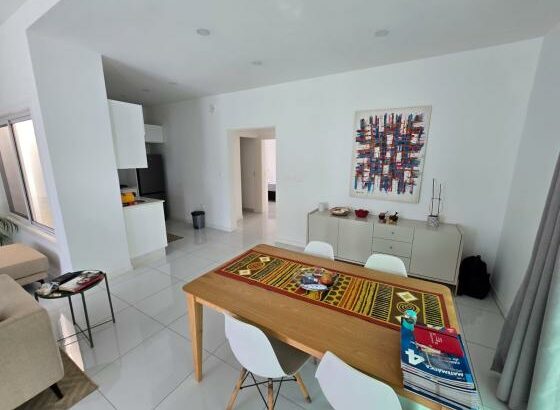 Vende-se Casa Tipo 2 na Matola Fomento