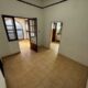 Arrenda-se uma moradia tipo 3+2 na mão TSE tung esquina com a Valentim city