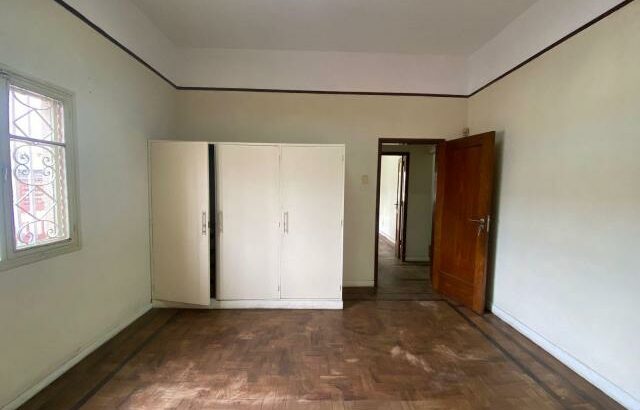 Vende-se uma germinada tipo 4 no alto maé/ Belita no rés do chão