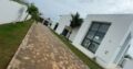 Arrenda-se uma moradia tipo 4 com piscina e jardim no Mapulene