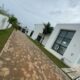 Arrenda-se uma moradia tipo 4 com piscina e jardim no Mapulene