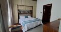 VENDE-SE APARTAMENTO T3,  R/C, BAIRRO POLANA PRÓXIMO AO MIMO’S.