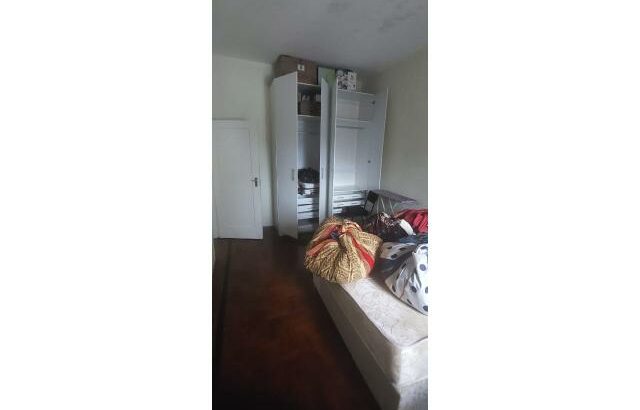 Vende-se um apartamento tipo 2 no 3 andar e último na polana Av Tomás ndunda
