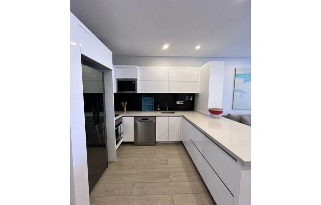Vende-se um apartamento tipo 1 mobilado no condomínio toprak na Julius nherere