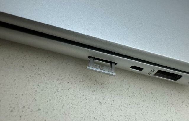 HP EliteBook 840 G11  Core i7- Ultra 14th Geração