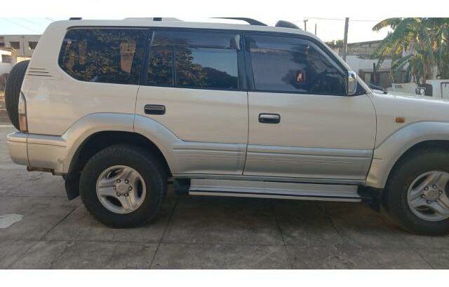 Vendo toyota hilux prado diesel