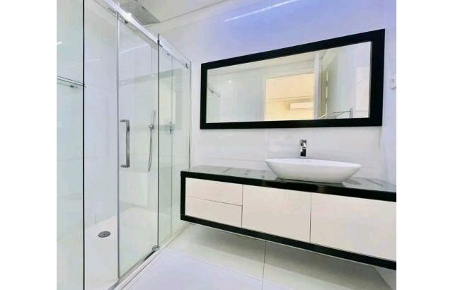 Vende-se um luxuoso apartamento tipo 4 no condomínio ZEN na marginal