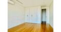 Vende-se um luxuoso apartamento tipo 4 no condomínio ZEN na marginal