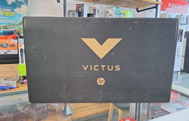 HP VICTUS GAMING 15-FA0033DX INTEL CORE i5-12450H  novos selados
