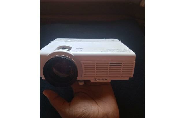 Mini Projetor portátil Vankyo Leisure 3 Q5 NOVO com pasta e remote