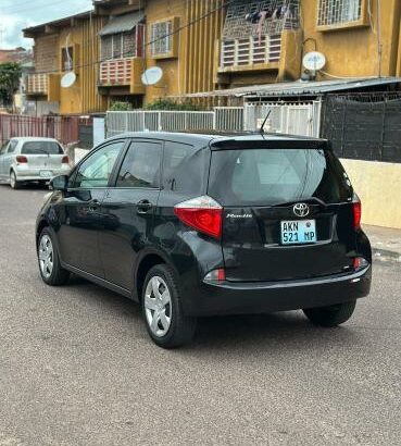 Toyota Ractis 2012 RECÉM-IMPORTADO