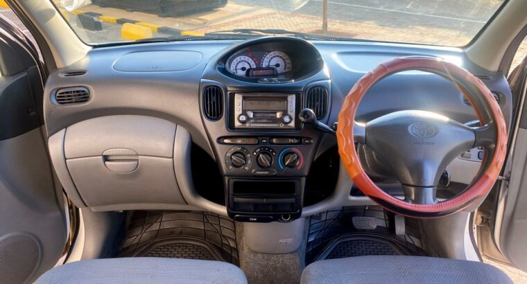 Toyota Funcargo Excelentes condições