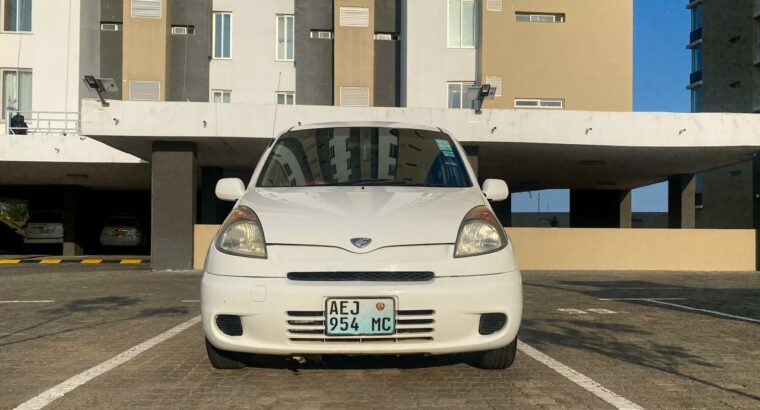 Toyota Funcargo Excelentes condições