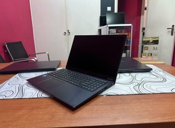 Acer Extensa i3 11th 8GB RAM 2TB HDD