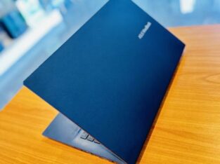 Asus VivoBook X513EAN 11 TH Gen   Intel Core i3-1115G4(4CPUS)3.0GHZ , 4 GB DDR4 SDRAM,512 GB SSD NVMe Intel UHD Graphics  15.6 polegadas  Teclado Cont