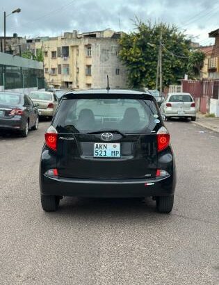 Toyota Ractis 2012 RECÉM-IMPORTADO