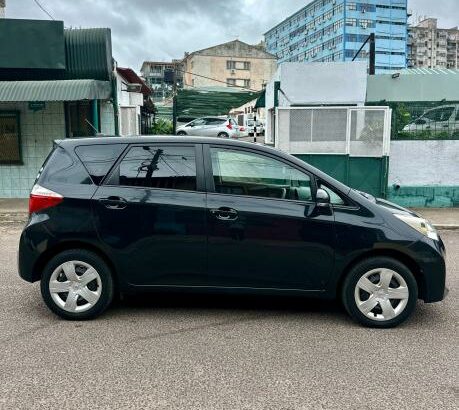 Toyota Ractis 2012 RECÉM-IMPORTADO