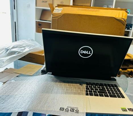 Dell G15 5515 AMD Ryzen 5 5600H 16GB RAM 1TB SSD Nvidia GeForce RTX 3060 4GB